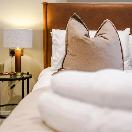 2bed In Centre & Free Parking *