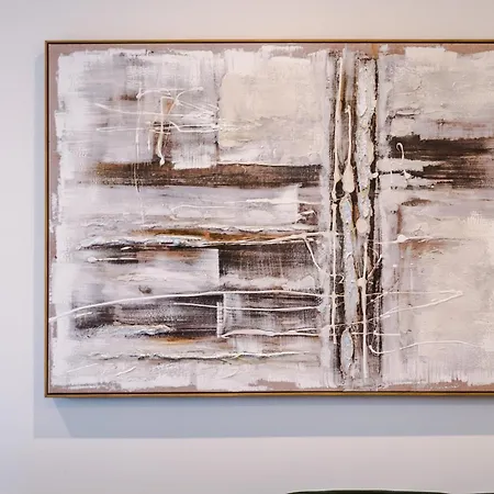 2bed In Centre & Free Parking