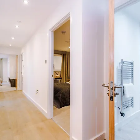 Apartament 2bed In Centre & Free Parking