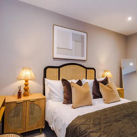 Apartament 2bed In Centre & Free Parking *