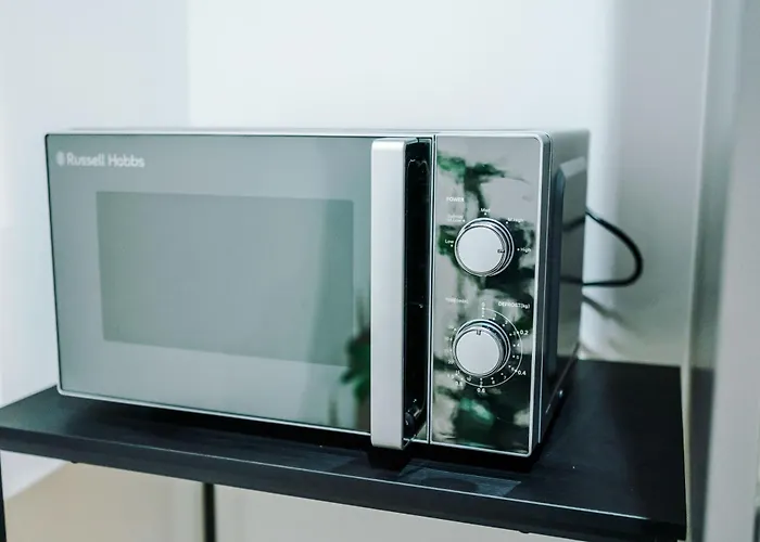 2bed In Centre & Free Parking * Лідс