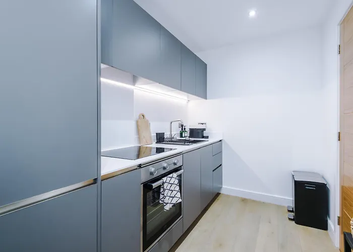 2bed In Centre & Free Parking