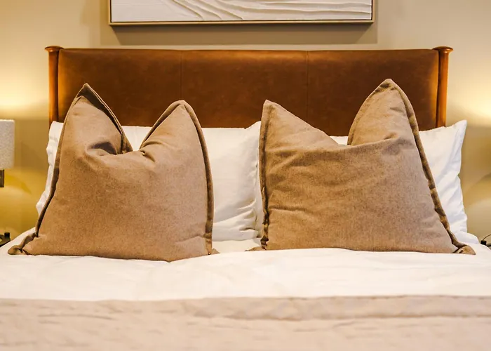 2bed In Centre & Free Parking Apartman *