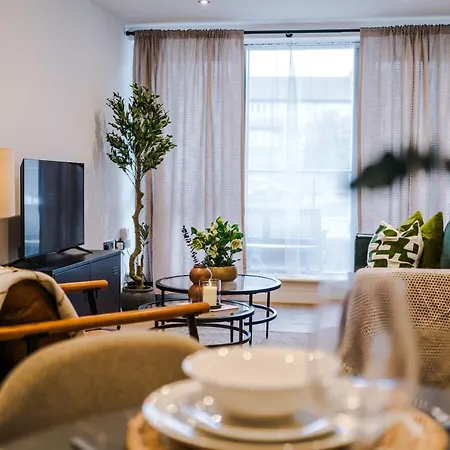 2bed In Centre & Free Parking