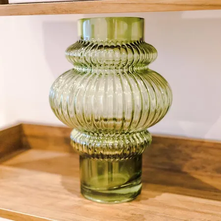 2bed In Centre & Free Parking Apartment