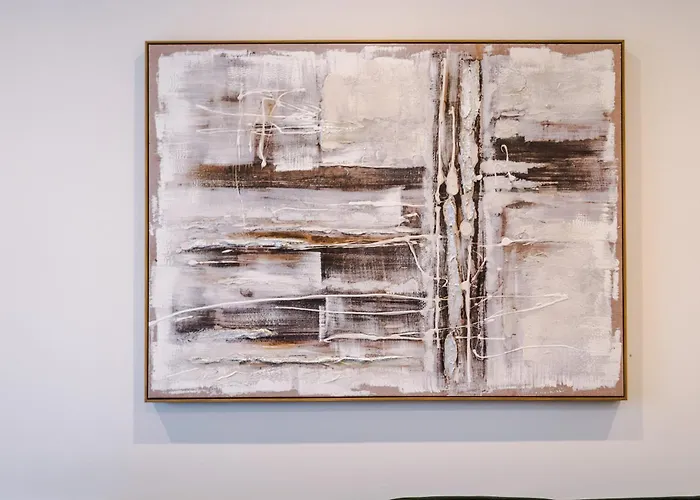 2bed In Centre & Free Parking